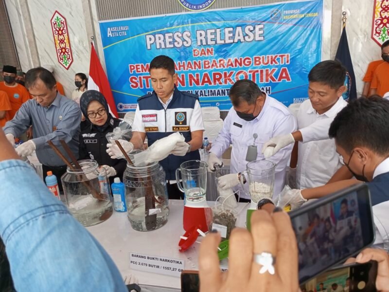 BNN Kalteng Musnahkan Barbuk Narkotika dan Ganja 1 IMG 20250205 WA0041 e1738751843238