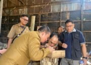 ULM Gandeng Desa Mekar Sari Budidayakan Madu Kelulut 31 ULM Gandeng Desa Mekar Sari Budidayakan Madu Kelulut