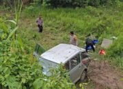 Ambulan Terjun ke Bawah Jembatan Tiung, Sopir dan Penumpang Alami Luka-luka