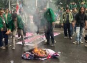 Lima Tuntutan Aksi Unjuk Rasa Mahasiswa bertajuk "Indonesia Gelap", Padati Kawasan Patung Kuda 22 Lima Tuntutan Aksi Unjuk Rasa Mahasiswa bertajuk “Indonesia Gelap”, Padati Kawasan Patung Kuda