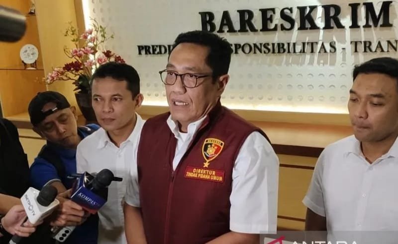 Kades Kohod dan Tiga Lainnya Ditahan Polri Tersangka Kasus Pagar Laut 1 IMG 20250225 WA0016