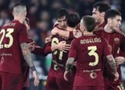 AS Roma Bantai Monza 4-0