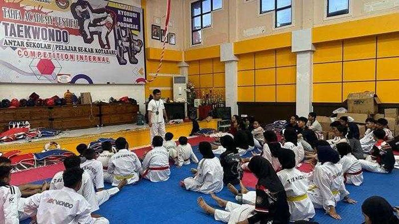 08 3 klm pelatih jpg