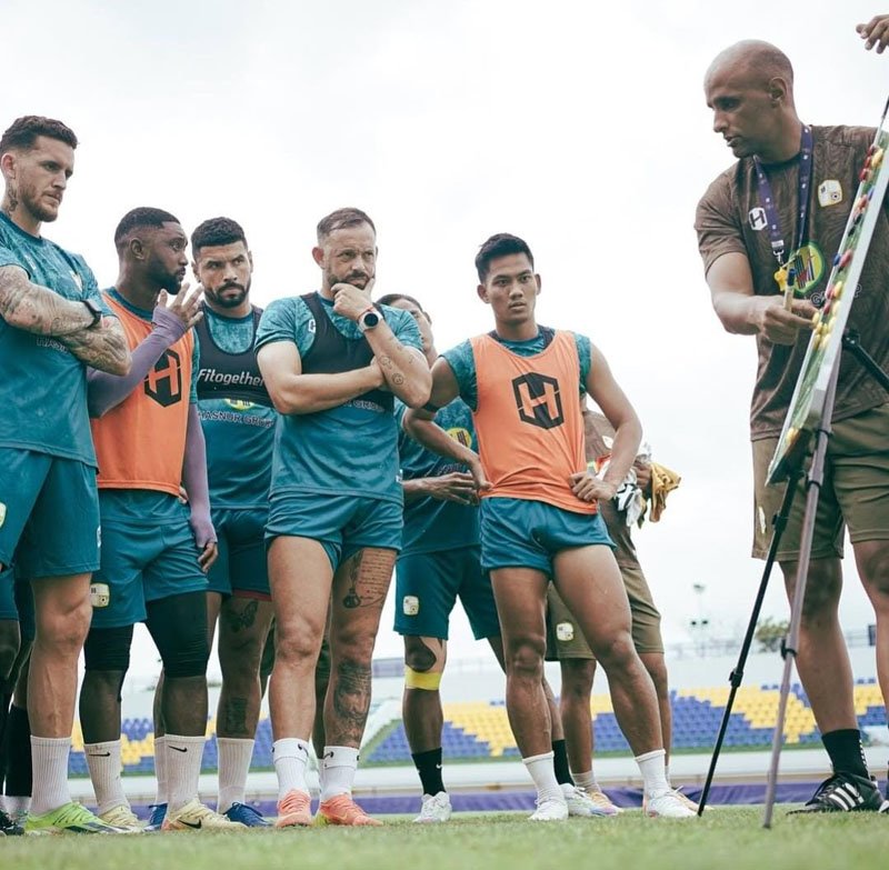 Bakal terjadi duel ketat Laga Barito Putera vs Malut United 1 08 3klm vitor tinoco jpg