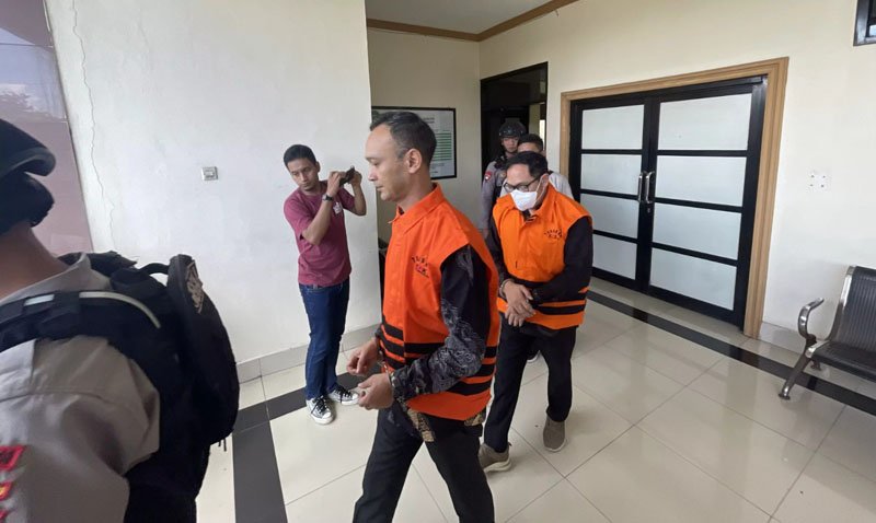 Dua Kontraktor Gagal Memohon Bebas Hukuman 1 1 3 4 cm klm kontraktorrr