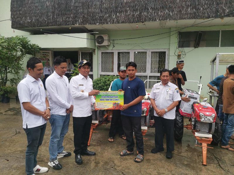 Hal 12 HSS 1 3 klm 12