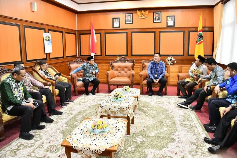 Hal 12 HSS 1 3 klm 8