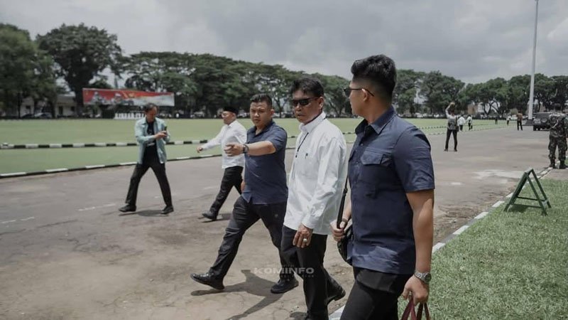 Bupati-Wabup HSS Selesaikan Ikuti Retreat di Akmil Magelang 1 Hal 12 HSS 1 3 klm