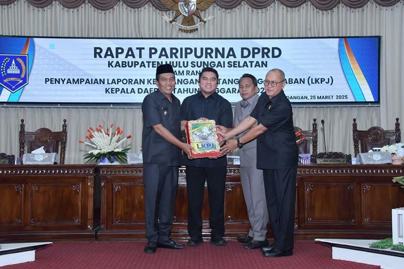 Bupati HSS Sampaikan LKPJ 2024 ke DPRD 1 Hal 12 HSS 3 klm 18