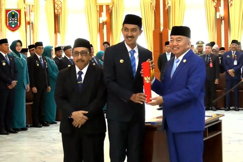 Hal 4 3 Klm Martapura Terima SK