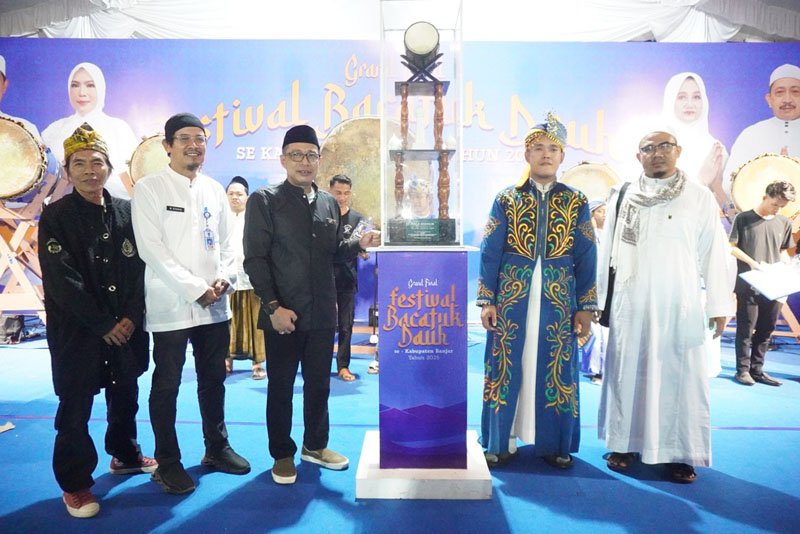 Hal 4 4 KLm Martapura Bacatuk dauh