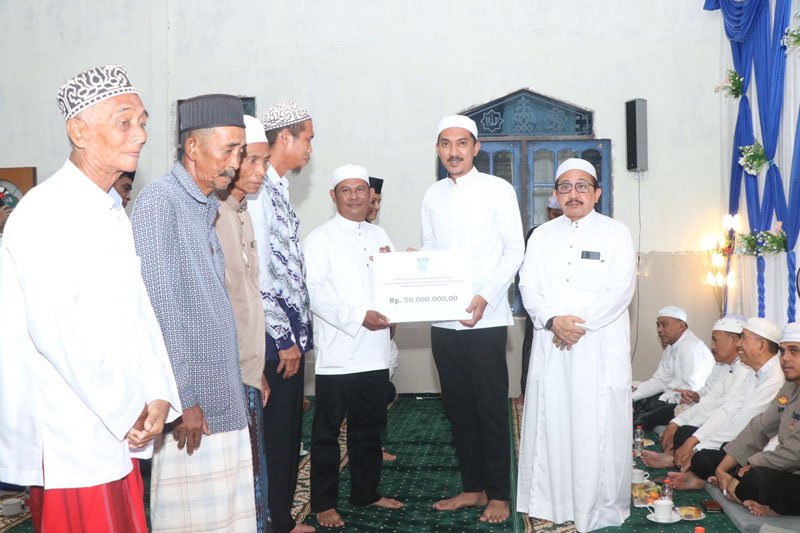 Hal 4 4 kLm Martapura Safari ramadhan
