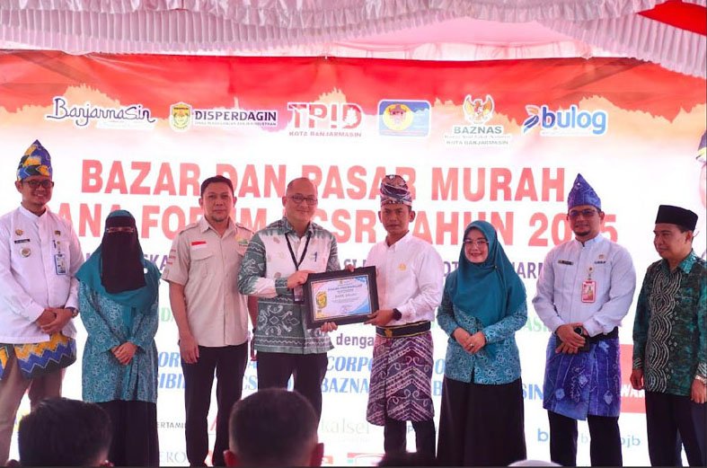 Hal 5 3 kLm Kontrak2 Buka Pasar Murah