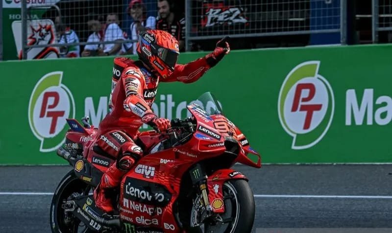 Dua Bersaudara Marc dan Alex Marquez Juara Sprint Race GP Thailand 1 IMG 20250301 WA0032