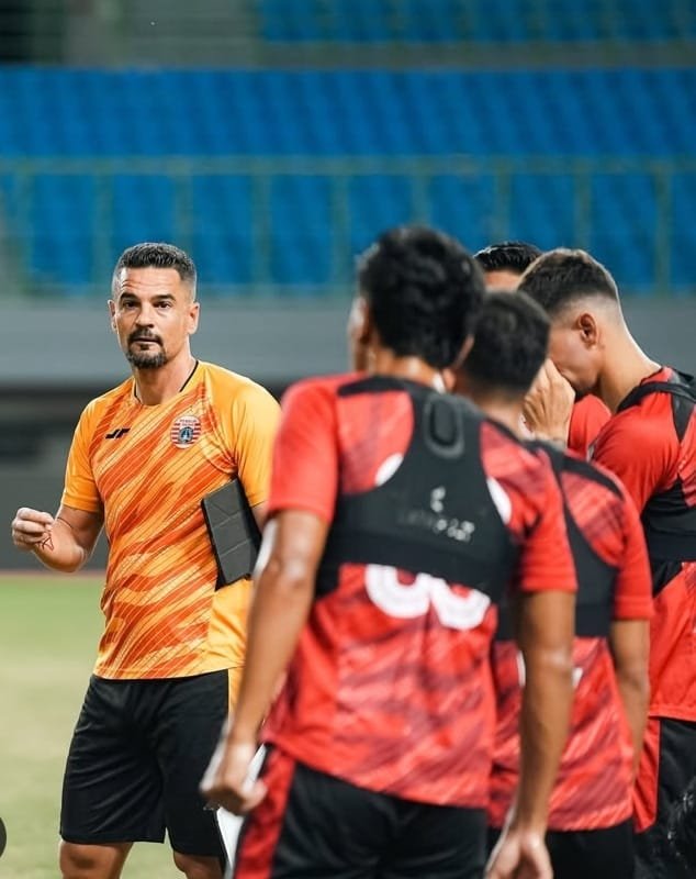 Persija Jakarta dan PSIS Punya Misi Sama, Mengakhiri Tren Negatif 1 IMG 20250304 WA0036