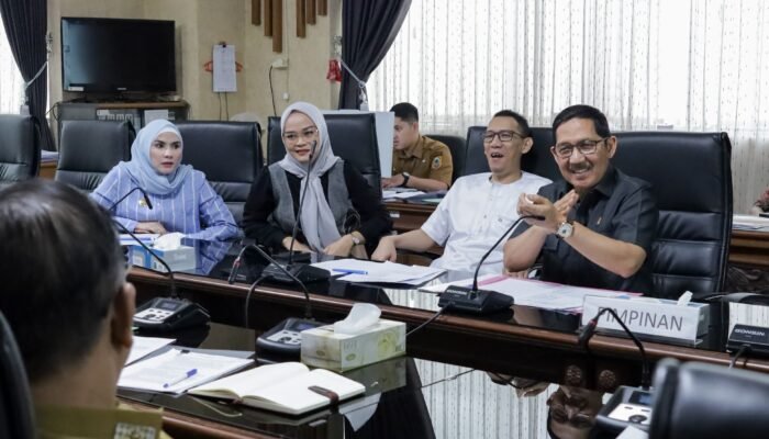 Tangani Permasalahan Warga dan PT MMI, Komisi III DPRD Provinsi Kalsel Siapkan Tim Lapangan untuk Investigasi