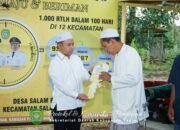 Bupati Tapin Serahkan Kunci Bedah Rumah, 254 Unit Selesai Direhab 34 Bupati Tapin Serahkan Kunci Bedah Rumah, 254 Unit Selesai Direhab