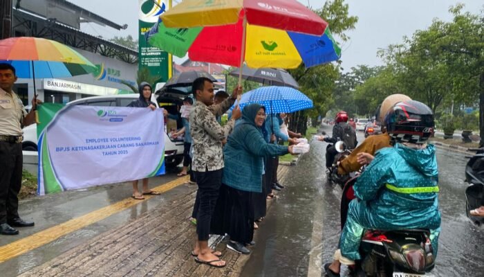 Peduli dan Berbagi, Karyawan BPJS Ketenagakerjaan dalam Bulan Suci Ramadhan