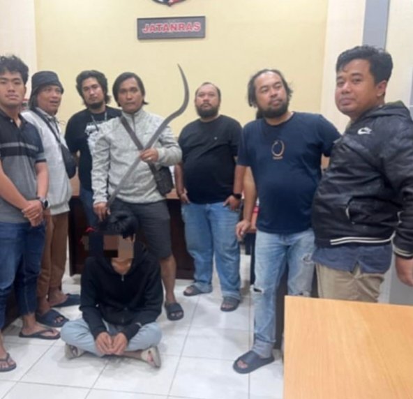 Sat Reskrim Amankan Remaja Bawa Celurit Panjang untuk Tawuran 1 IMG 20250301 151306
