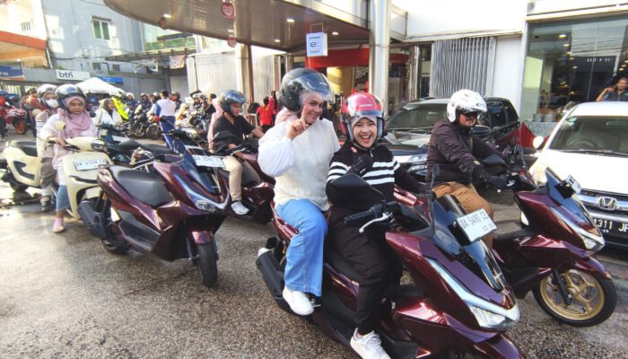 Hj. Ananda Hadir dalam “Ramadhan Bikers Honda”, Trio Motor Rayakan Bulan Suci Bersama Komunitas