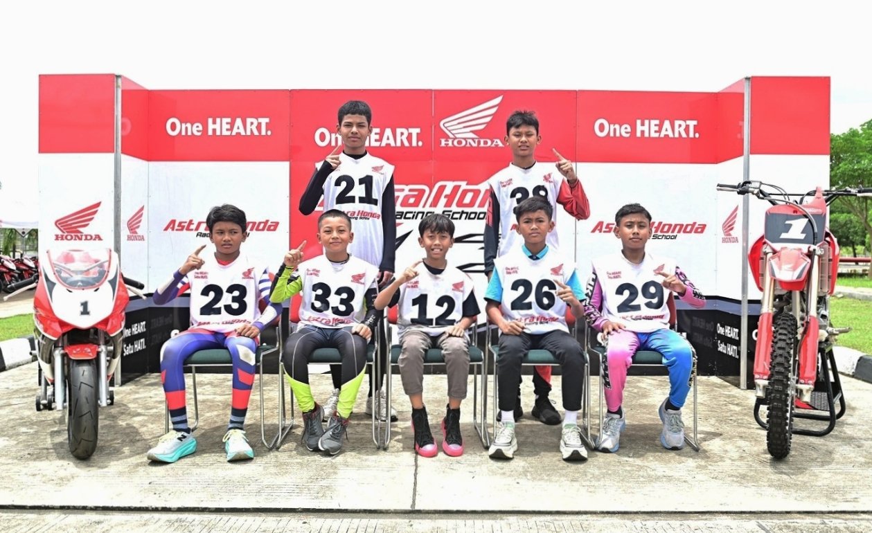 Lolos Seleksi, 7 Siswa Siap Melesat di Astra Honda Racing School 2025 1 IMG 20250317 182208