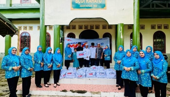 YBM BRILiaN, Branch Manager dan IWABRI BRI BO Amuntai Berbagi Bingkisan Ramadan ke Panti Asuhan dan Kaum Dhuafa