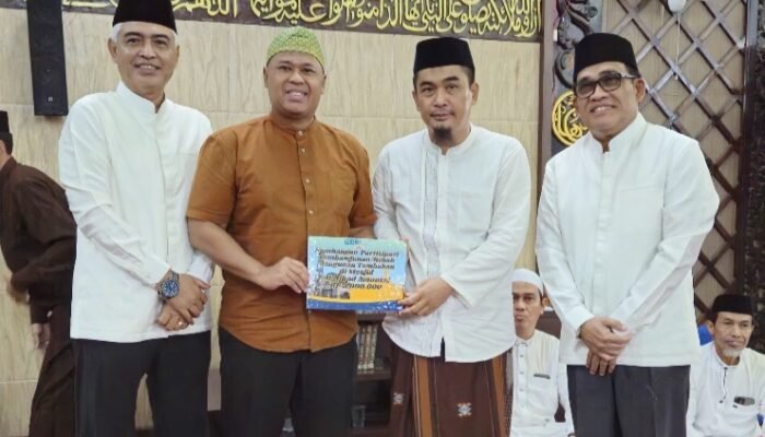 Safari Ramadan dan Penyerahan Sumbangan Pembangunan Tambahan Mesjid Al-Jihad Amuntai
