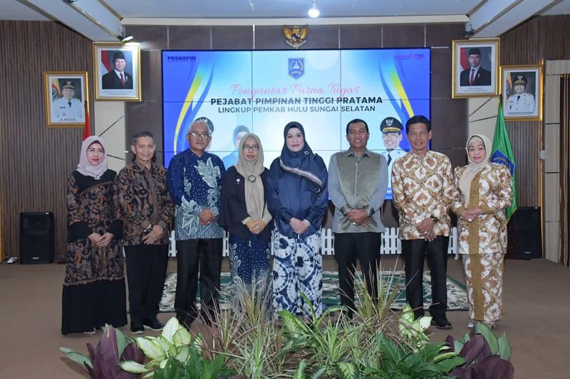 Hal 12 HSS 1 3 klm 11