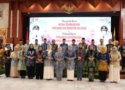 Bupati Tanbu Hadiri Pengukuhan Ketua Dekranasda Kalsel