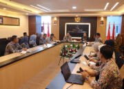 Bupati Tapin Desak Proteksi Tebing Sungai Tapin 16 Bupati Tapin Desak Proteksi Tebing Sungai Tapin