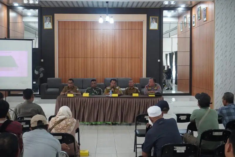 Hal 4 3 Klm Martapura Pelebaran jalan