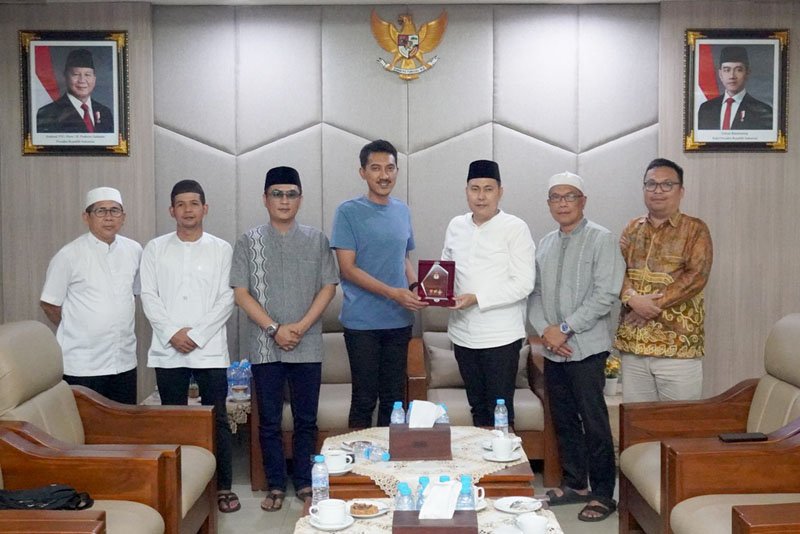 Hal 4 4 Klm Martapura Audiensi