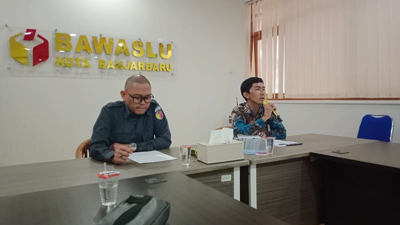 Jelang PSU, Bawaslu Banjarbaru Mantapkan Pengawasan Meski Dihantam Gelombang Pengunduran Diri 1 Hal 6 3 KLM BJB 2 4