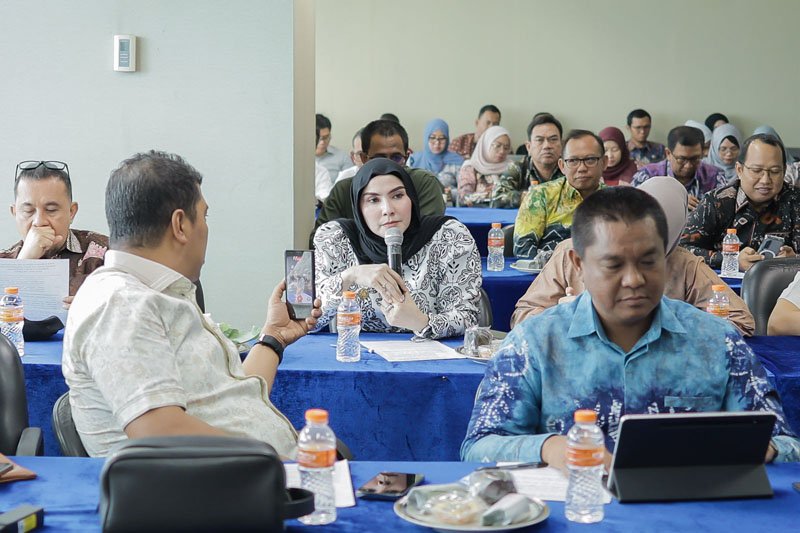 Hal 6 3 KLM DPRD Kalsel