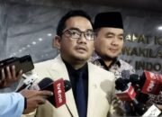 Ketua Komisi II DPR RI Minta Bupati Indramayu Lucky Hakim Dikenakan Sanksi 34 Ketua Komisi II DPR RI Minta Bupati Indramayu Lucky Hakim Dikenakan Sanksi