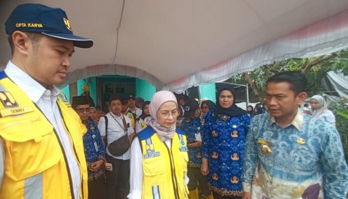 Dirjen Cipta Karya Sebut Kondisi Sampah di Banjarmasin Memprihatinkan 3 IMG 20250417 WA0020