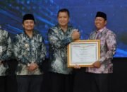 Raih 2 Penghargaan Pelayanan Publik, Bupati Siap Pimpin Perubahan di Batola 18 Raih 2 Penghargaan Pelayanan Publik, Bupati Siap Pimpin Perubahan di Batola