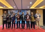"Ikhlas Merajut Damai, Menggapai Indonesia Emas" 8 “Ikhlas Merajut Damai, Menggapai Indonesia Emas”