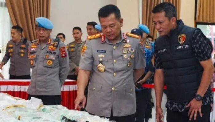 Tiga Pelaku Penyelundupan 33 Kg Sabu Asal Malaysia Diringkus Polda Kaltim