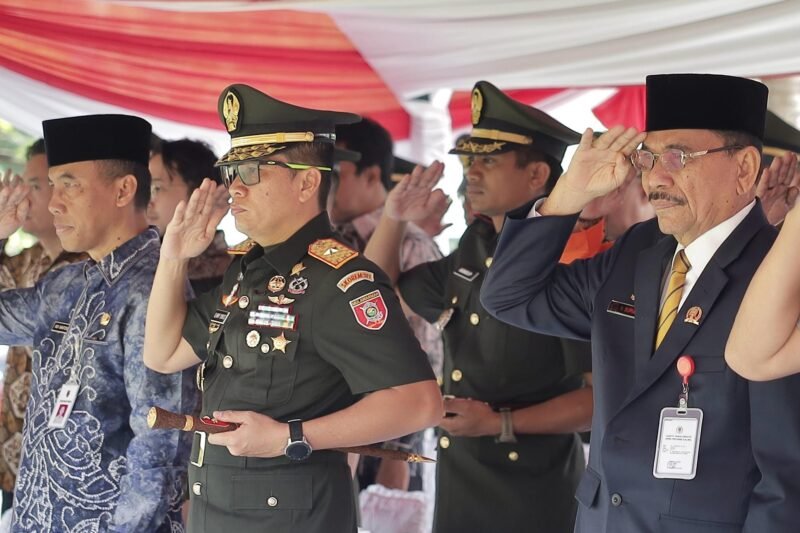 Ketua DPRD Hadiri Penutupan Dikmata TNI AD Gelombang I Tahun 2025 1 IMG 20250426 WA0024 1 e1745649670772