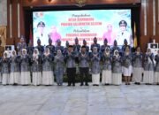 Gubernur dan Wakil Gubenur Resmi Kukuhkan Pengurus Dekranasda Kalsel, Dorong Penguatan Sektor UMKM Lokal 14 Gubernur dan Wakil Gubenur Resmi Kukuhkan Pengurus Dekranasda Kalsel, Dorong Penguatan Sektor UMKM Lokal