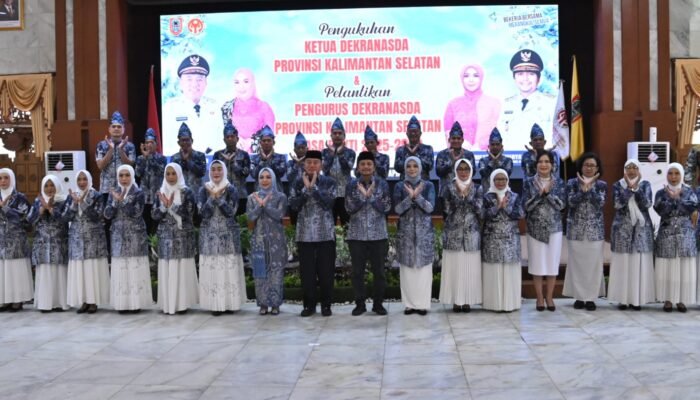 Gubernur dan Wakil Gubenur Resmi Kukuhkan Pengurus Dekranasda Kalsel, Dorong Penguatan Sektor UMKM Lokal