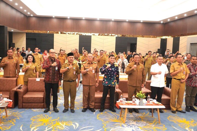 Edy Pratowo Buka Rakorda Koperasi Desa/Kelurahan Merah Putih Kalteng 2025 1 IMG 20250430 WA0003 1
