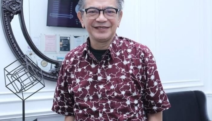 Aktor Kawakan Ray Sahetapy Tutup Usia