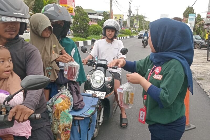 Bersama Masyarakat, Trio Motor Palangka Raya Tebar Kebaikan 1 IMG 20250417 181212 e1744884832589