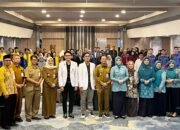 Wagub Hasnuryadi Hadiri Seminar Kesehatan Reproduksi dan Calon Pengantin, drg. Ellyana Trisya Sebut Perempuan Berdaya Cegah KDRT 11 Wagub Hasnuryadi Hadiri Seminar Kesehatan Reproduksi dan Calon Pengantin, drg. Ellyana Trisya Sebut Perempuan Berdaya Cegah KDRT