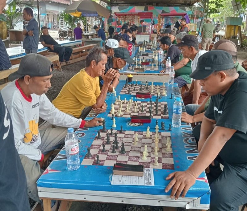 08 2klm Achmad Syarief jpg