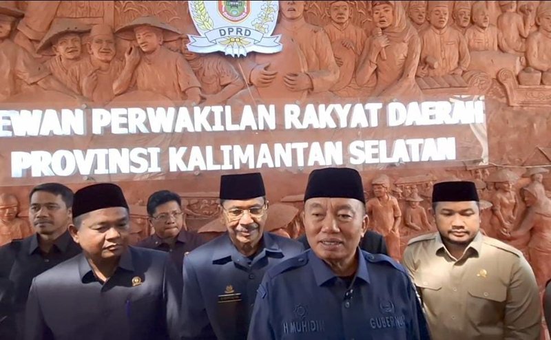 “Jangan Lagi Minta Perizinan Tambang ke Pusat” 1 1 2 klm gub