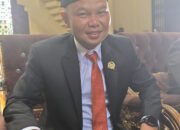 Tidak Habis Pikir, Polemik Melebar