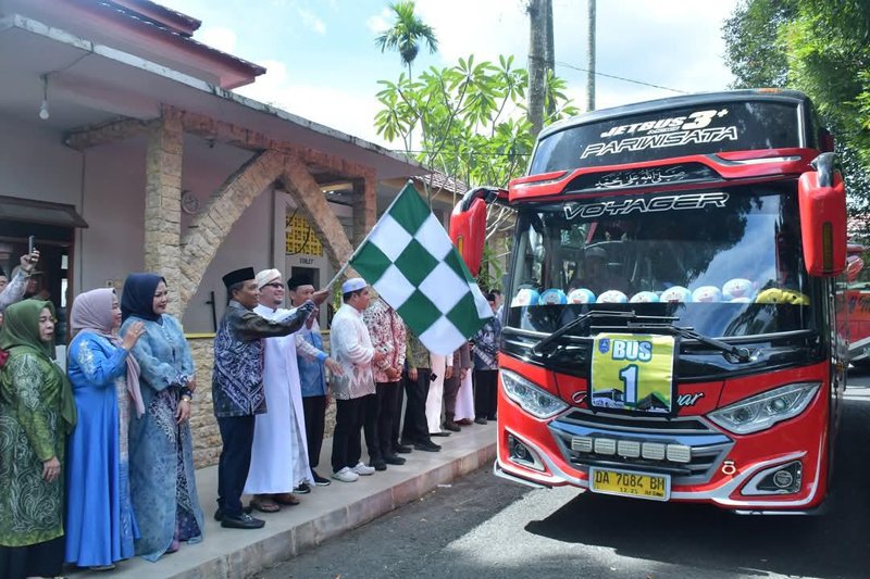 Jamaah Haji HSS Diharap Doakan Daerah 1 Hal 12 HSS 1 3 klm 11